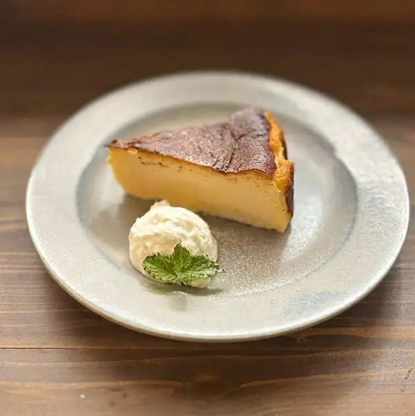 午後のケーキ