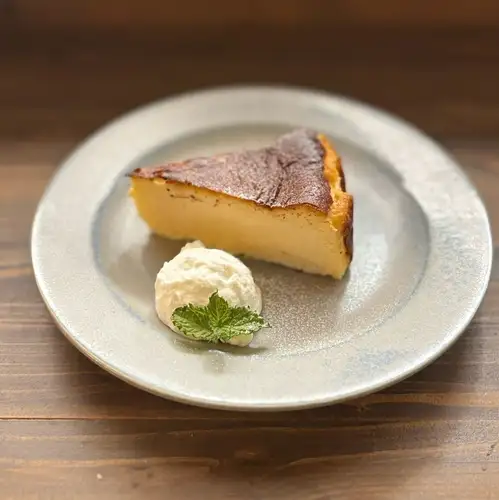 午後のケーキ