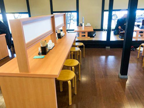 <p>Open from the morning !! You can use it even when you are hungry, such as during lunch break, work, or after shopping! A shop where you can drop in at any time ♪</p>