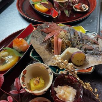 [Seasonal Set Meal] Lunch only. Enjoy a colorful meal featuring the full flavors of the season.