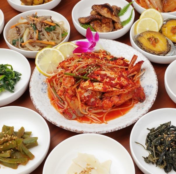 ヤンニョムコッケチム（甘辛味の蒸しワタリガニ）：8,000円(税込)