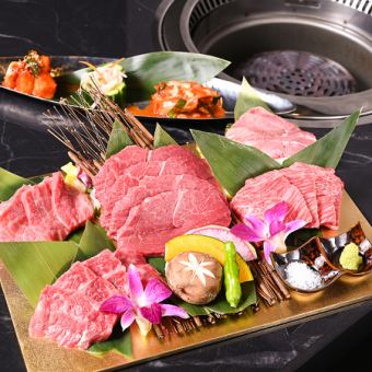 [For special anniversaries and entertaining] Exquisite sirloin grilled shabu-shabu and domestic Japanese black beef ◎ 8 dishes in total ◎ Luxurious 13,000 yen course
