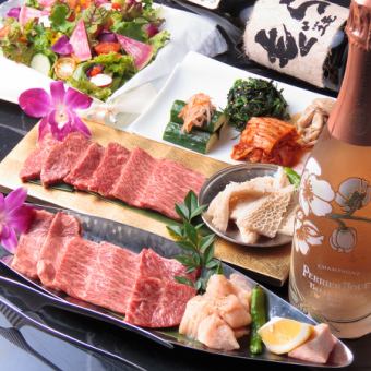 【特别纪念日】请享用我们特制的炖牛舌和国产黑毛和牛◎共8道菜品◎11,000日元套餐