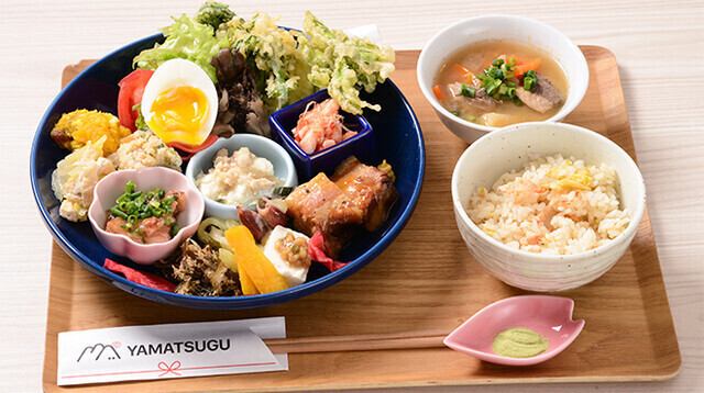 お野菜をふんだんに使用したプレートランチをご用意♪