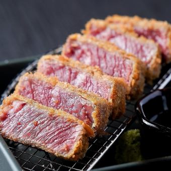 黒毛和牛のレアかつ