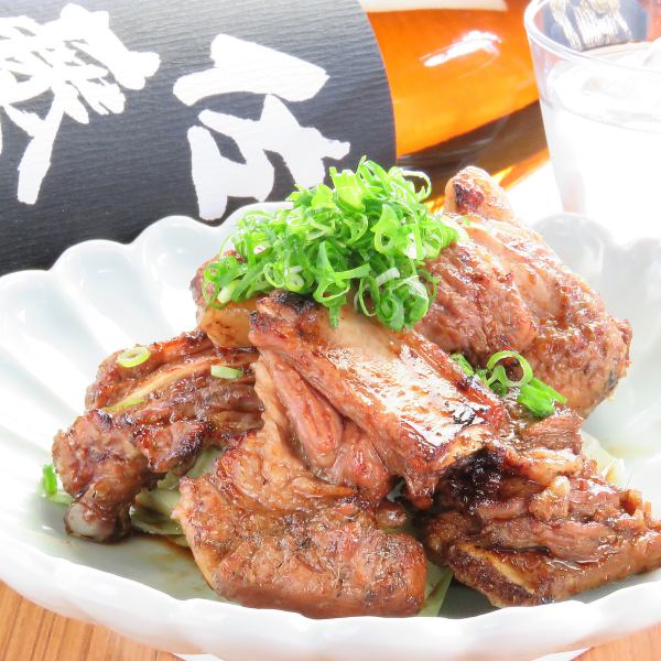 [Melting with charcoal ...] Kagoshima Pork spare ribs with bone