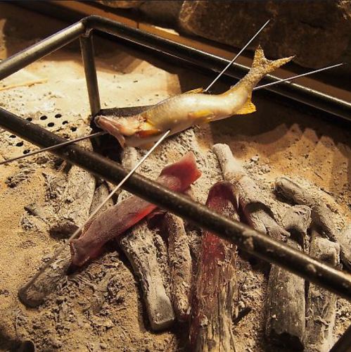 海鮮や炉端を楽しむ