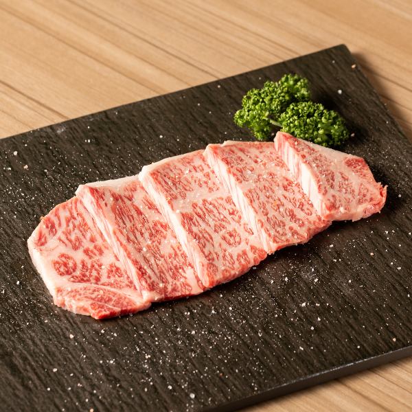 [Melt in your mouth♪] Furano Wagyu Beef Sirloin