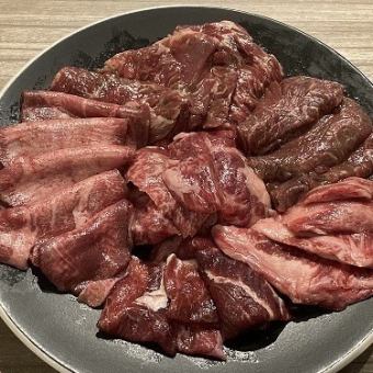 超值拼盘【忍中忍（牛肉拼盘）】4,800日元