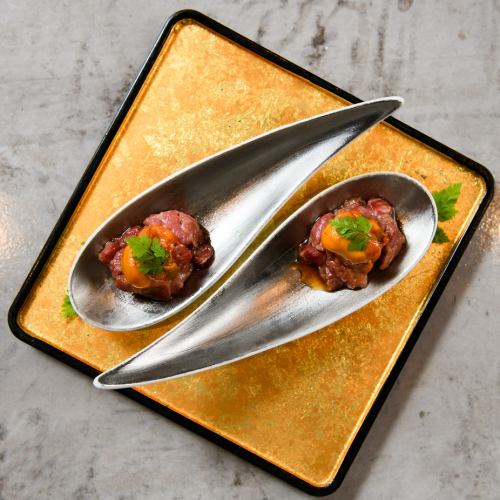 半熟イクラのひとくちユッケ