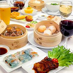 We offer delicious authentic Hong Kong cuisine at reasonable prices!