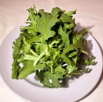 Crowndaisy bomb salad regular
