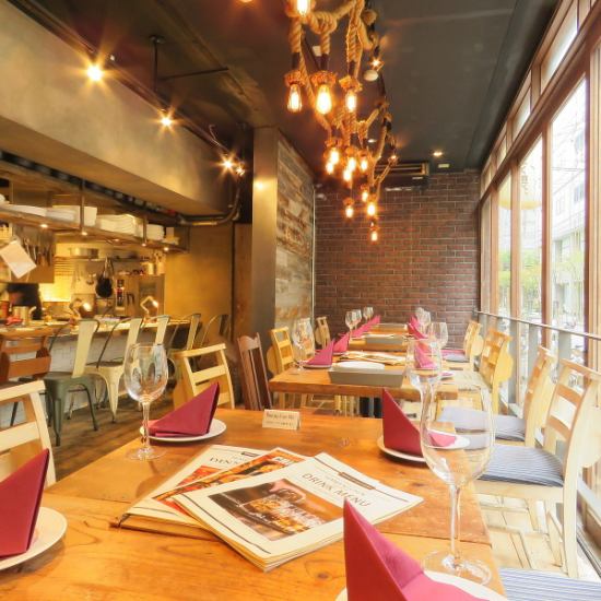 着席で最大90名、立食で120名まで貸切ＯＫ♪結婚式2次会や宴会に