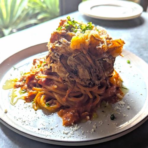 サクサクかき揚げと濃厚海老トマトクリームのパスタ