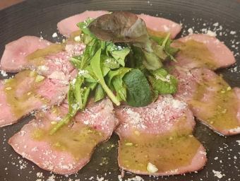 牛タンのカルパッチョ
