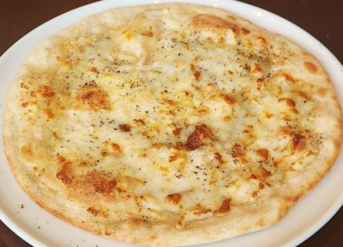 クリスピー　クアトロフォルマッジ