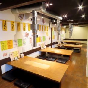 【带下沉式暖桌的半私密房间】明亮轻松的室内设有下沉式暖桌。