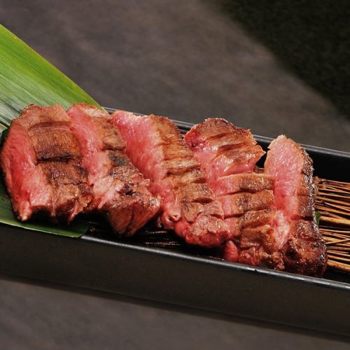 ＜＜＜　　肉料理　　＞＞＞