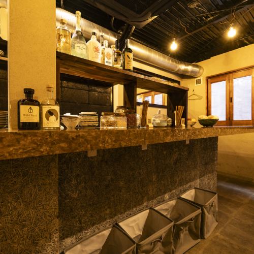 【活気あふれる立ち飲みスタンド◎】3階にお座敷あり！