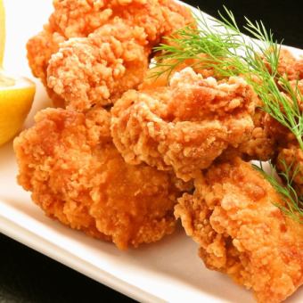 鶏のからあげ
