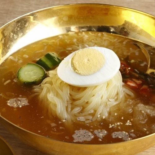 名物こだわりの一口冷麺