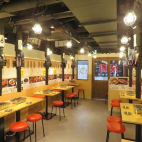テーブル席10席ご用意しております！