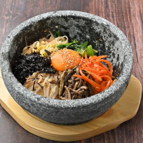 돌솥 비빔밥