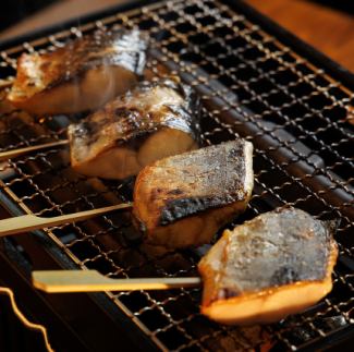 【ろばた焼き】トロサバ串1本/ホッケ串1本