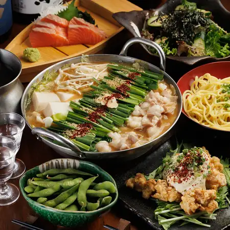 9周年イベント開催中！80名様までOK生ビール含む飲み放題付宴会コース2.5時間4000円～