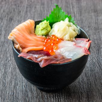 海鮮丼