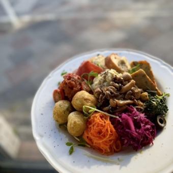 【日から木曜ディナー限定】THE STANDARD Course 【ワンドリンク付】