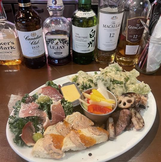 お酒が進むビストロ酒場