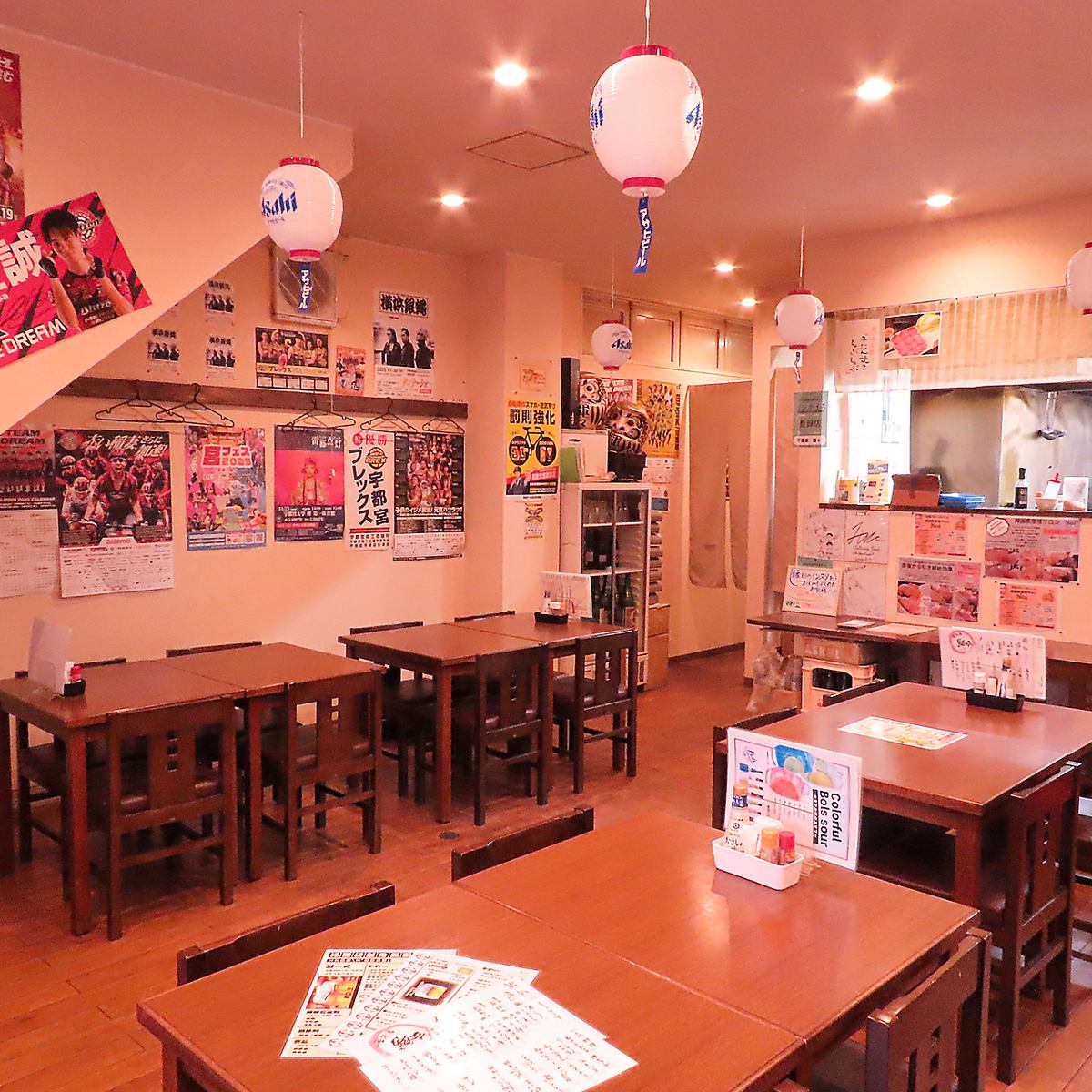 We are open until 1:30 am on weekends! Great for after-parties too!