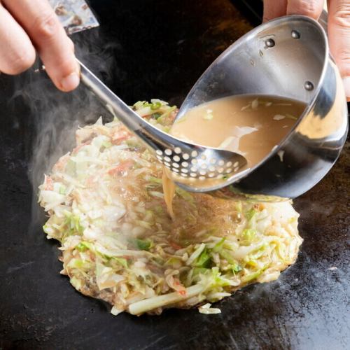 バリエーション豊富なもんじゃ焼きを綾瀬で！