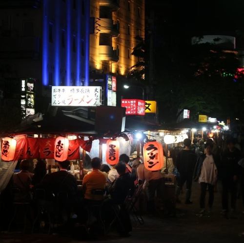 一边享受旅途中的乐趣一边欣赏夜景！