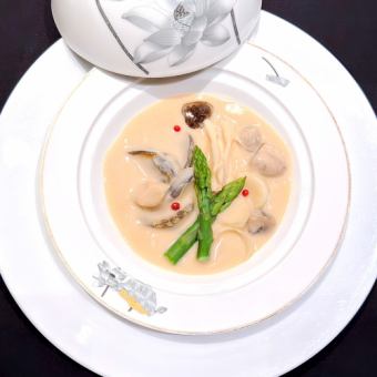 【ディナー】鮑魚食べ尽くしコース アワビ料理、北京ダック等全7品＋スパークリングワイン