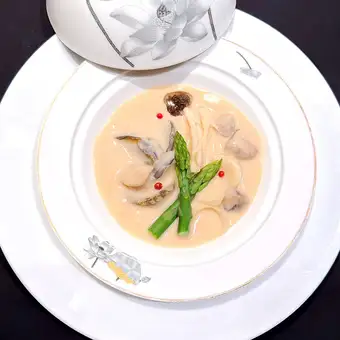 【ディナー】鮑魚食べ尽くしコース アワビ料理、北京ダック等全7品+スパークリングワイン