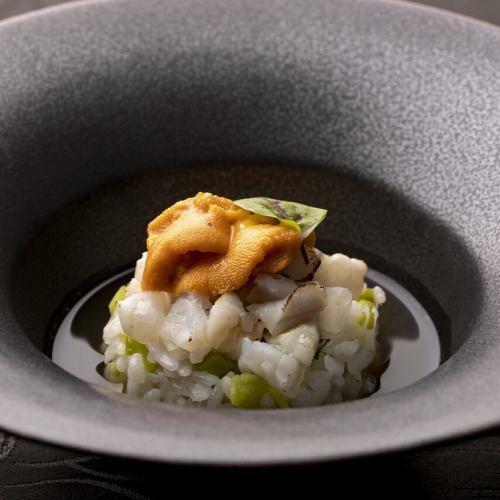 French cuisine centered around ingredients from Hokkaido.Guests can enjoy courses created according to the season.