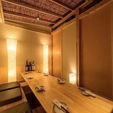 We also accept reservations for private banquets and parties.