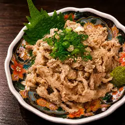 嫩牛肉寿喜烧