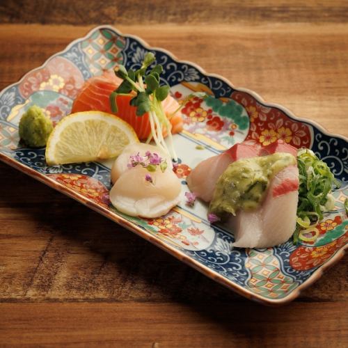 Assortment of 3 fresh fish