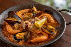 【盛大】海鮮飯2-3人份