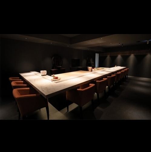 落ち着いた雰囲気の居酒屋