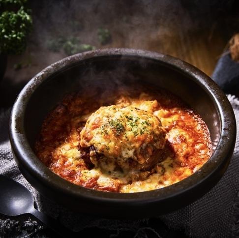デミグラスハンバーグドリア