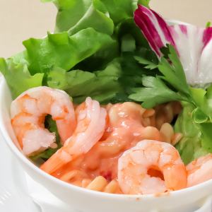 Shrimp and shell macaroni salad