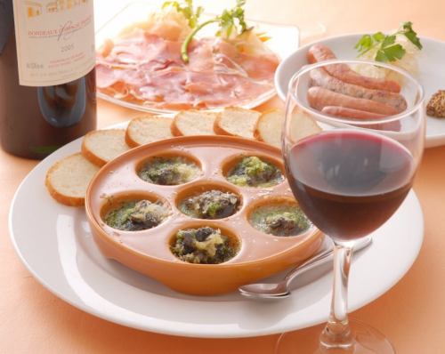 ~**We also offer a casual à la carte menu.**~