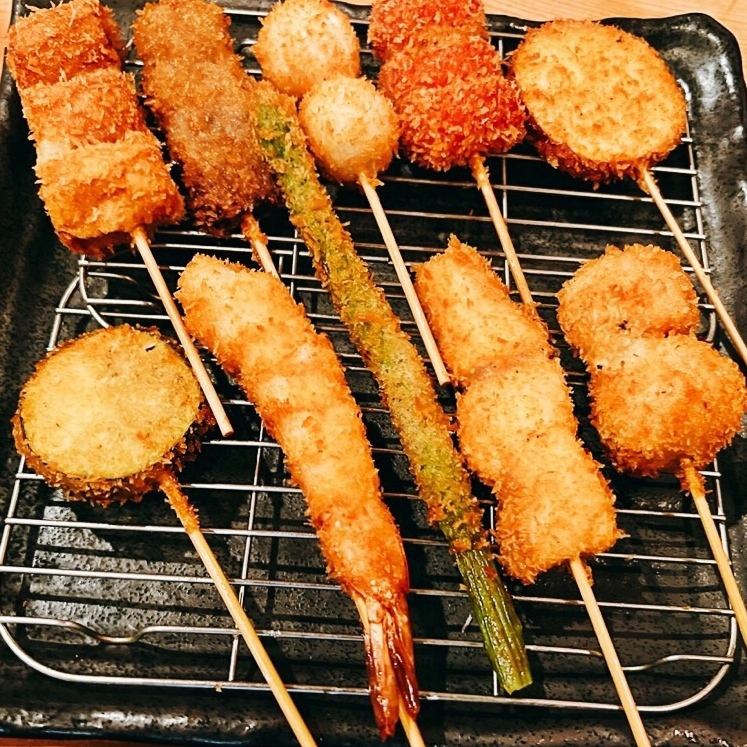 We have a course where you can enjoy our proud kushikatsu ◎