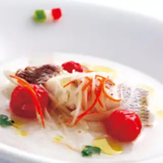 [Lunch] Luxurious Lunch Course: A superb Tuscan course perfect for dates or business dinners ★ 3960 yen (tax included)