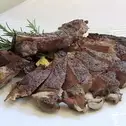 佛罗伦萨式牛排:带骨牛排