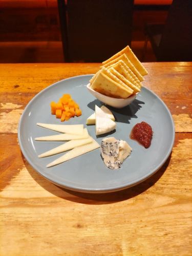 Assortment of 4 kinds of cheese